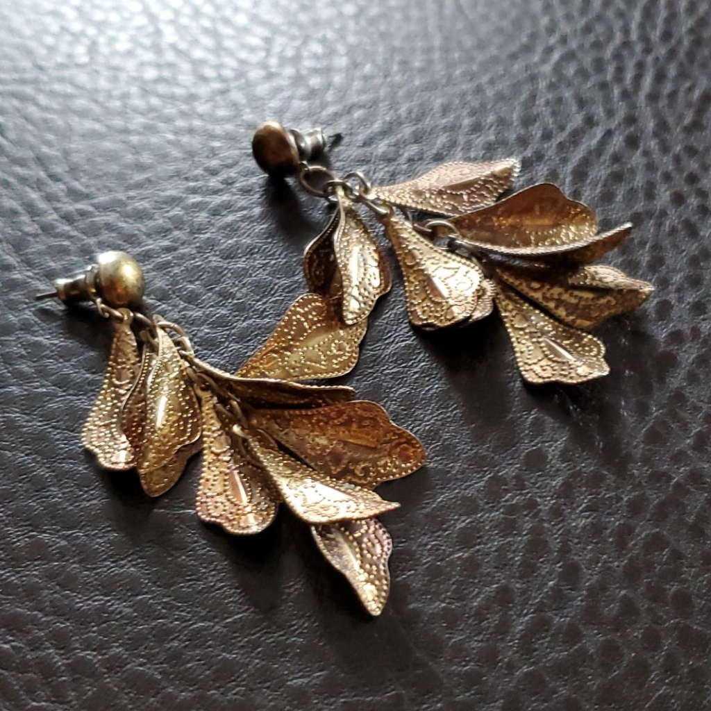 Vtg Earrings